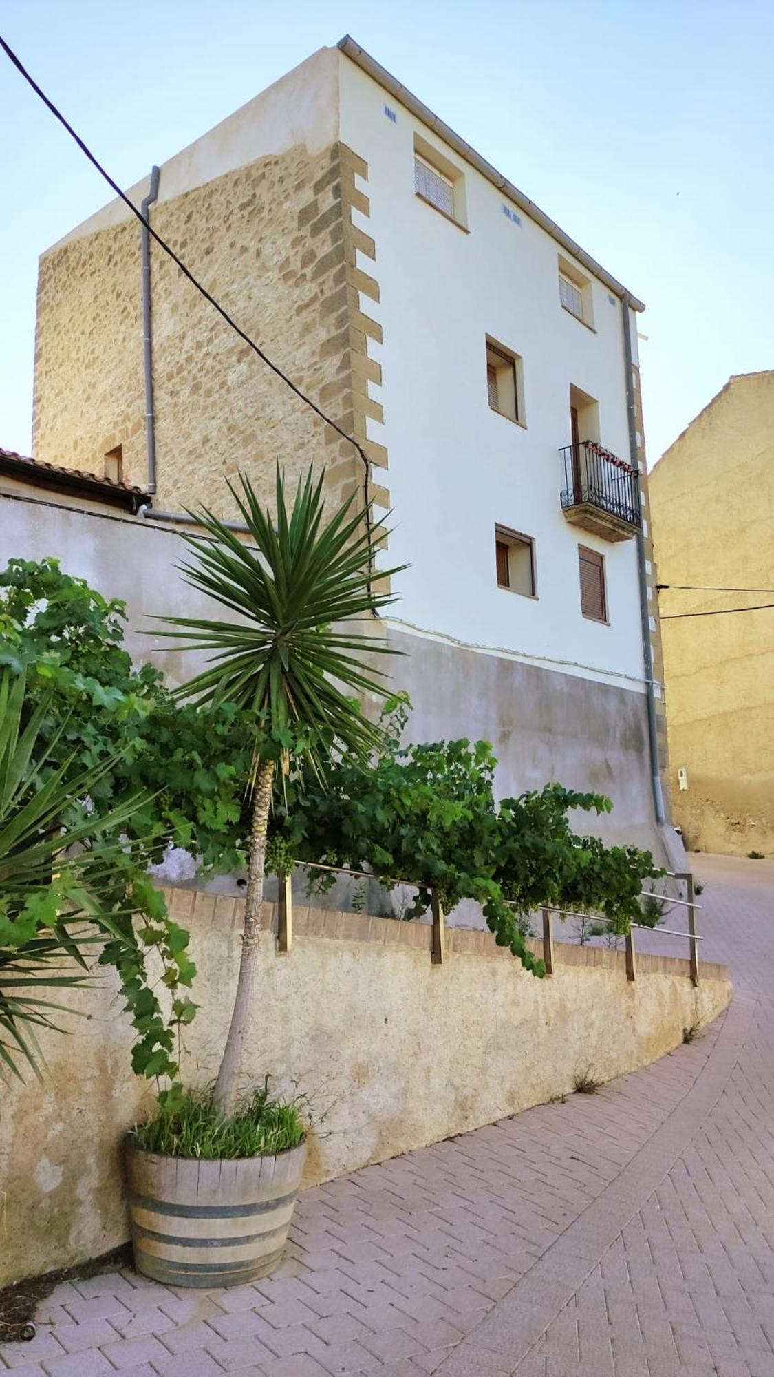 Apartaments Rurals Cal Parro, Batea Exteriér fotografie